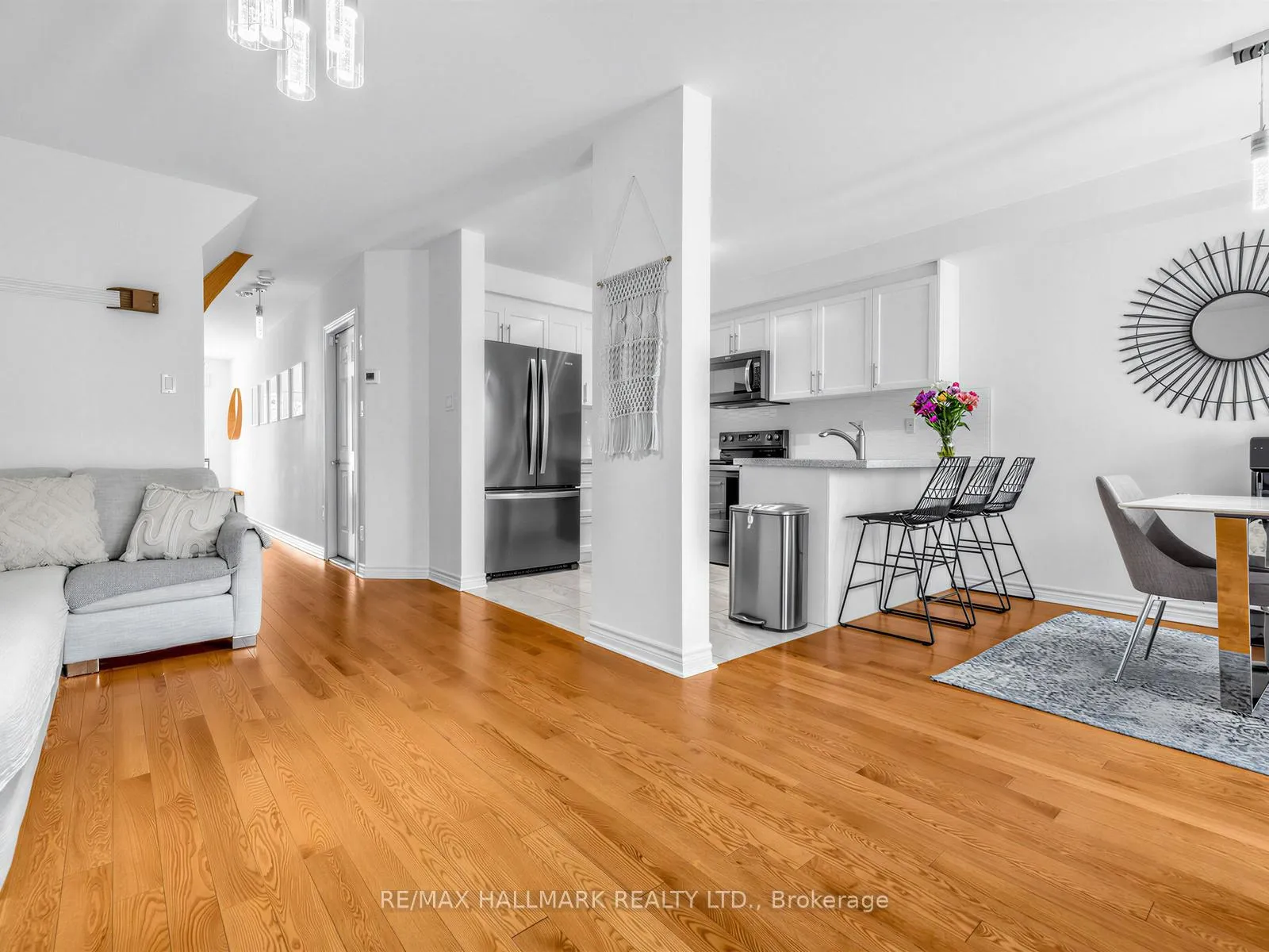 Photo 10 of 92 Maple Sugar Lane, Vaughan, Patterson — HOMEH