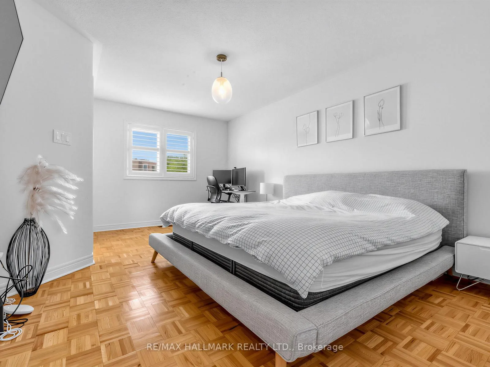 Photo 13 of 92 Maple Sugar Lane, Vaughan, Patterson — HOMEH