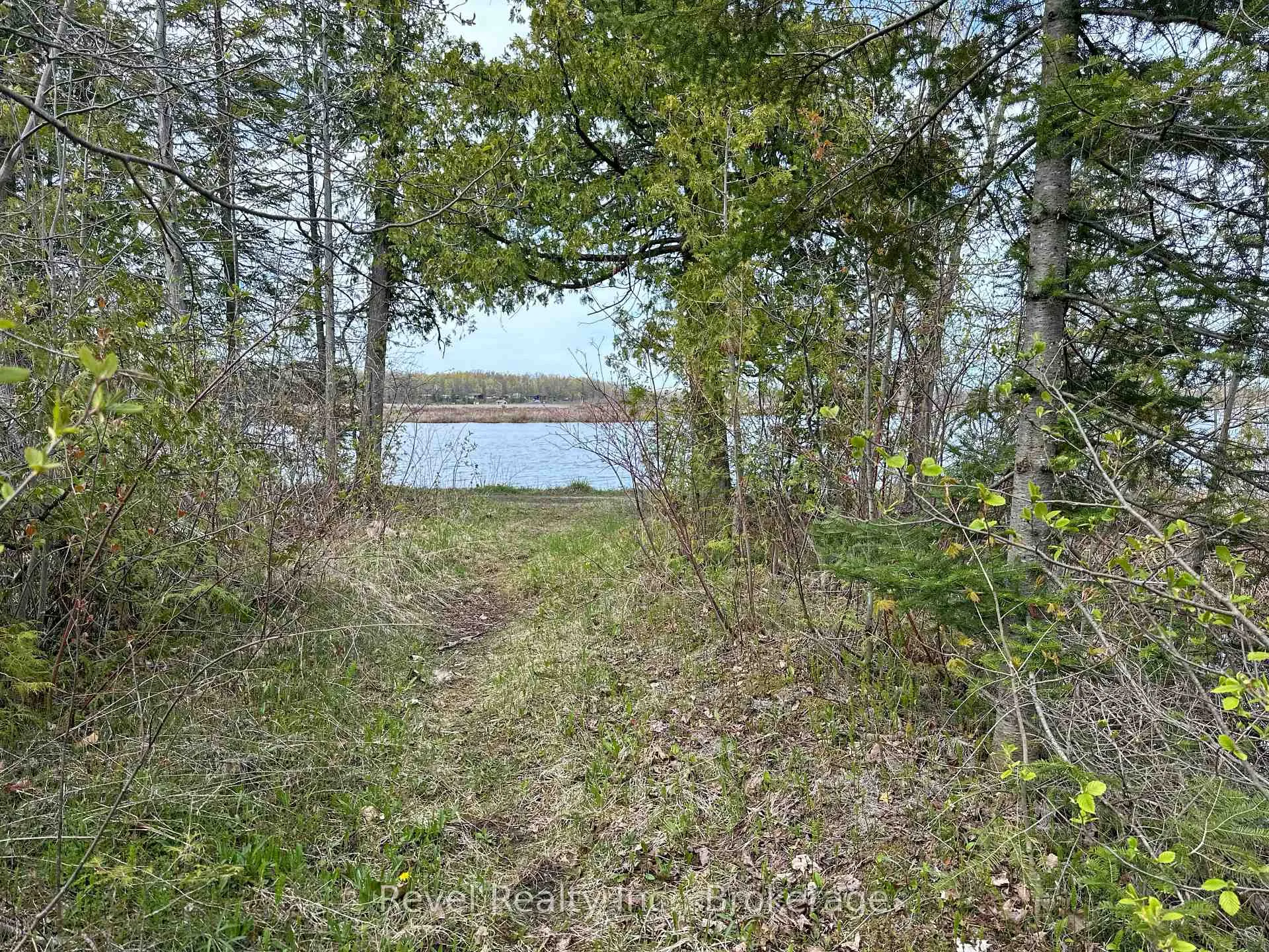 Photo 6 of 77 McNevan Drive, Kawartha Lakes, Fenelon — HOMEH