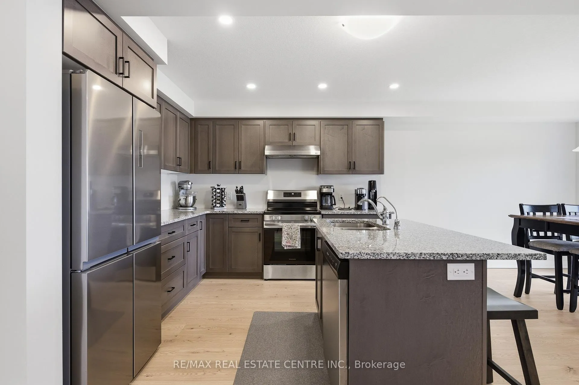 Photo 7 of 45 Bastien Street, Cambridge — HOMEH