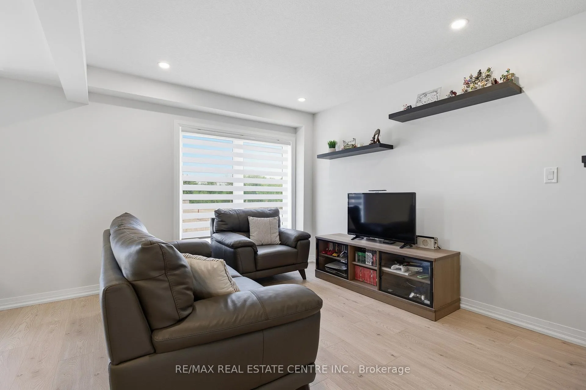 Photo 15 of 45 Bastien Street, Cambridge — HOMEH