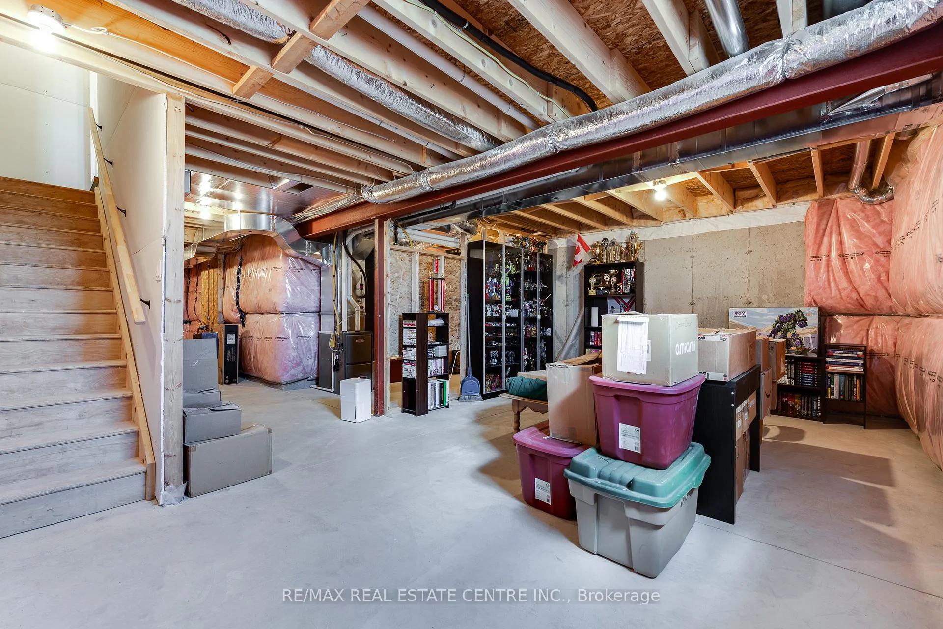 Photo 32 of 45 Bastien Street, Cambridge — HOMEH