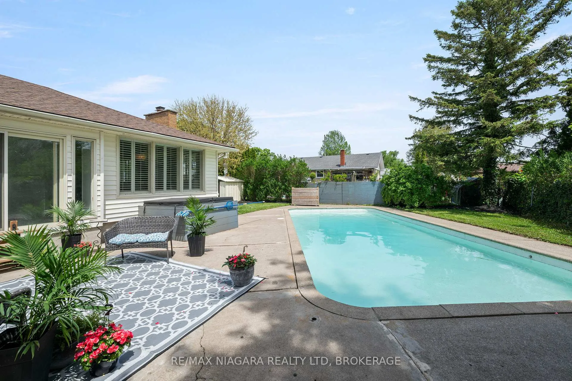 Photo 4 of 4 Mackie Street, St. Catharines, Port Dalhousie — HOMEH