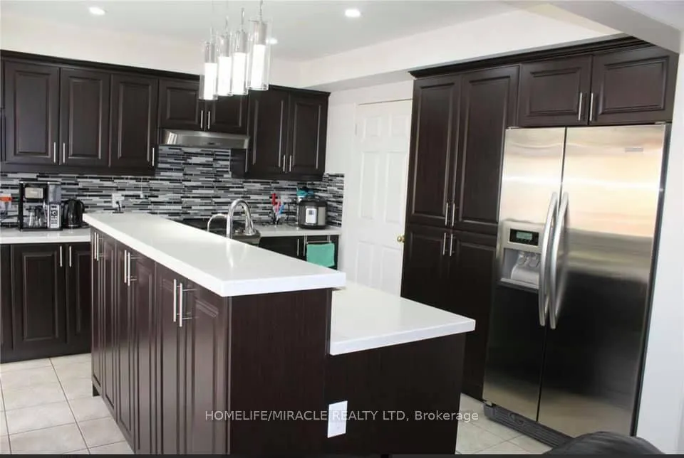 Photo 2 of Unit Main, 12 Worthington Avenue, Brampton, Fletcher's Meadow — HOMEH
