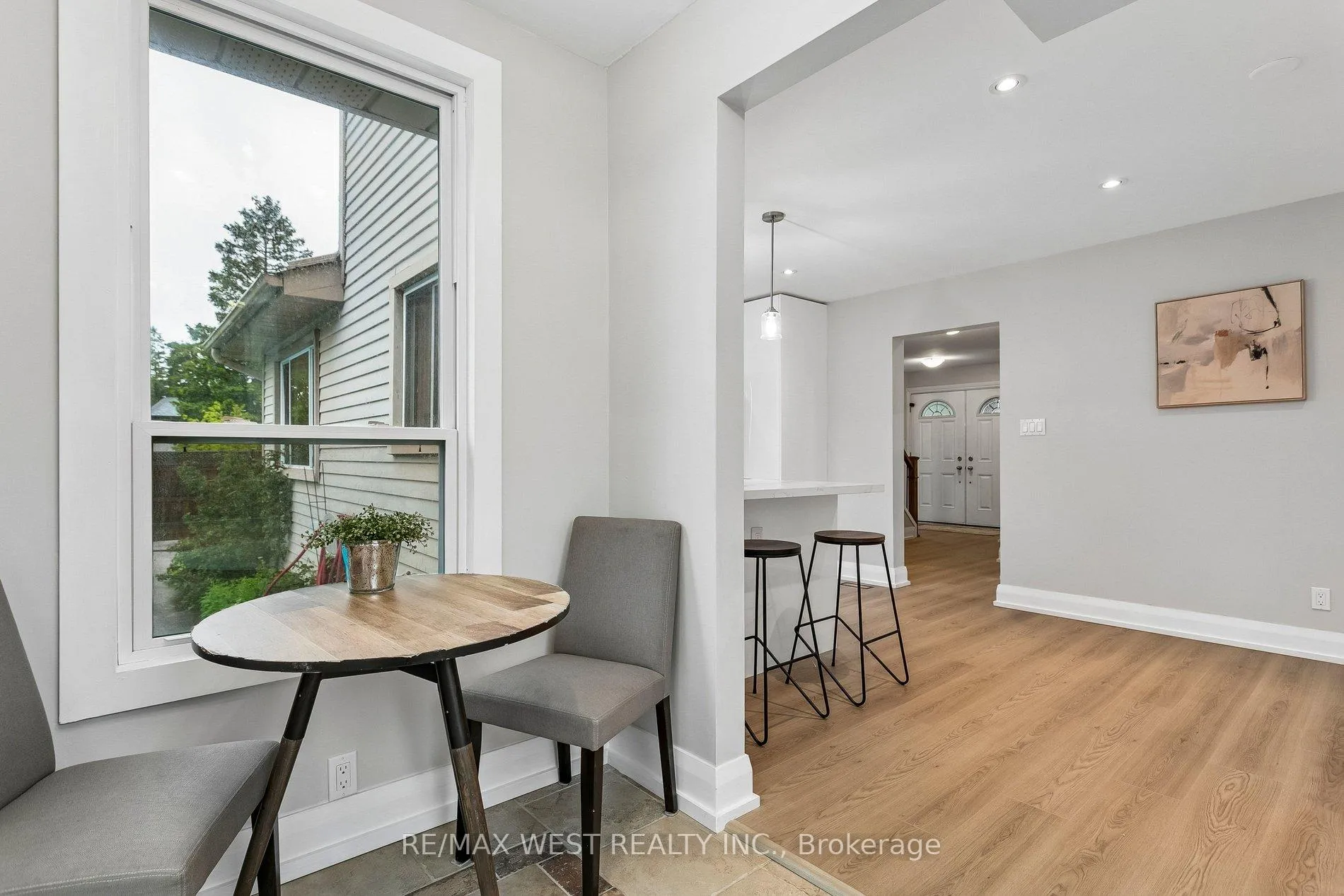 Photo 21 of 563 Joyce Boulevard, Milton, Dorset Park — HOMEH