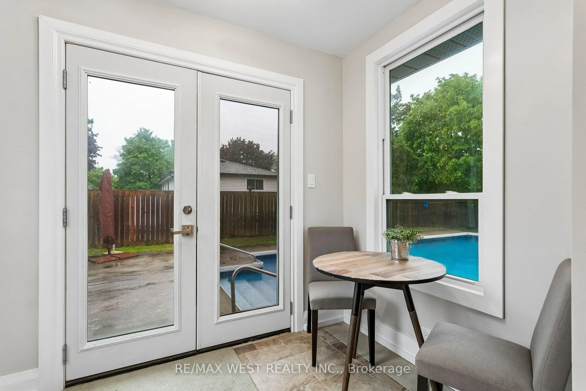 Photo 22 of 563 Joyce Boulevard, Milton, Dorset Park — HOMEH