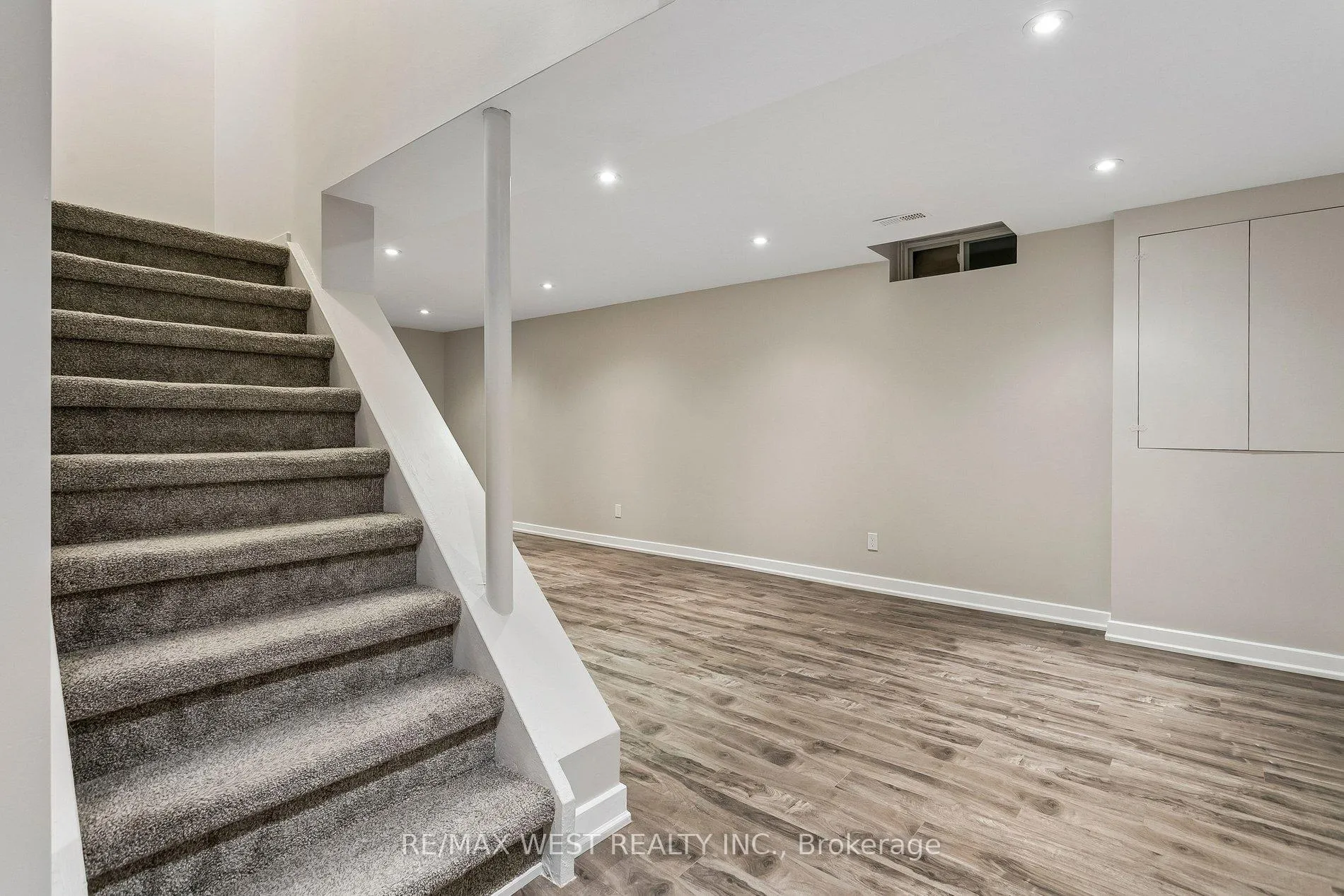 Photo 40 of 563 Joyce Boulevard, Milton, Dorset Park — HOMEH