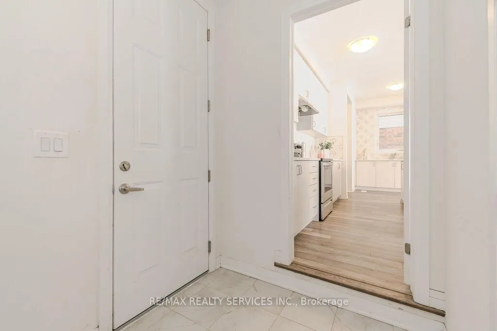 Photo 23 of 141 Leslie Davis Street, North Dumfries, Ayr — HOMEH