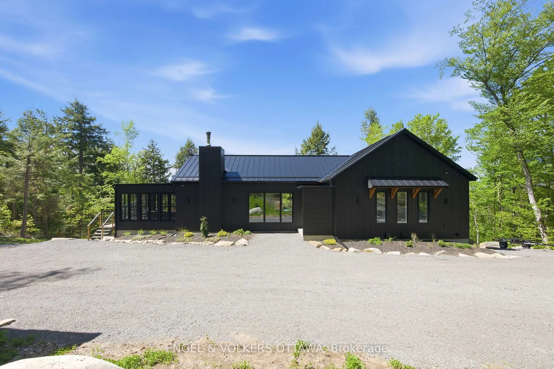 Photo 3 of 189 Shady Maple Road, McNab/Braeside, Mcnab/Braeside Twps — HOMEH