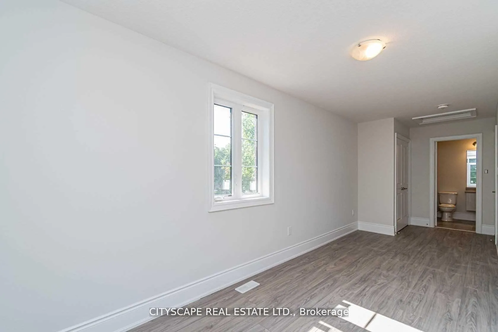 Photo 17 of 563 Wedgewood Drive, Burlington, Appleby — HOMEH