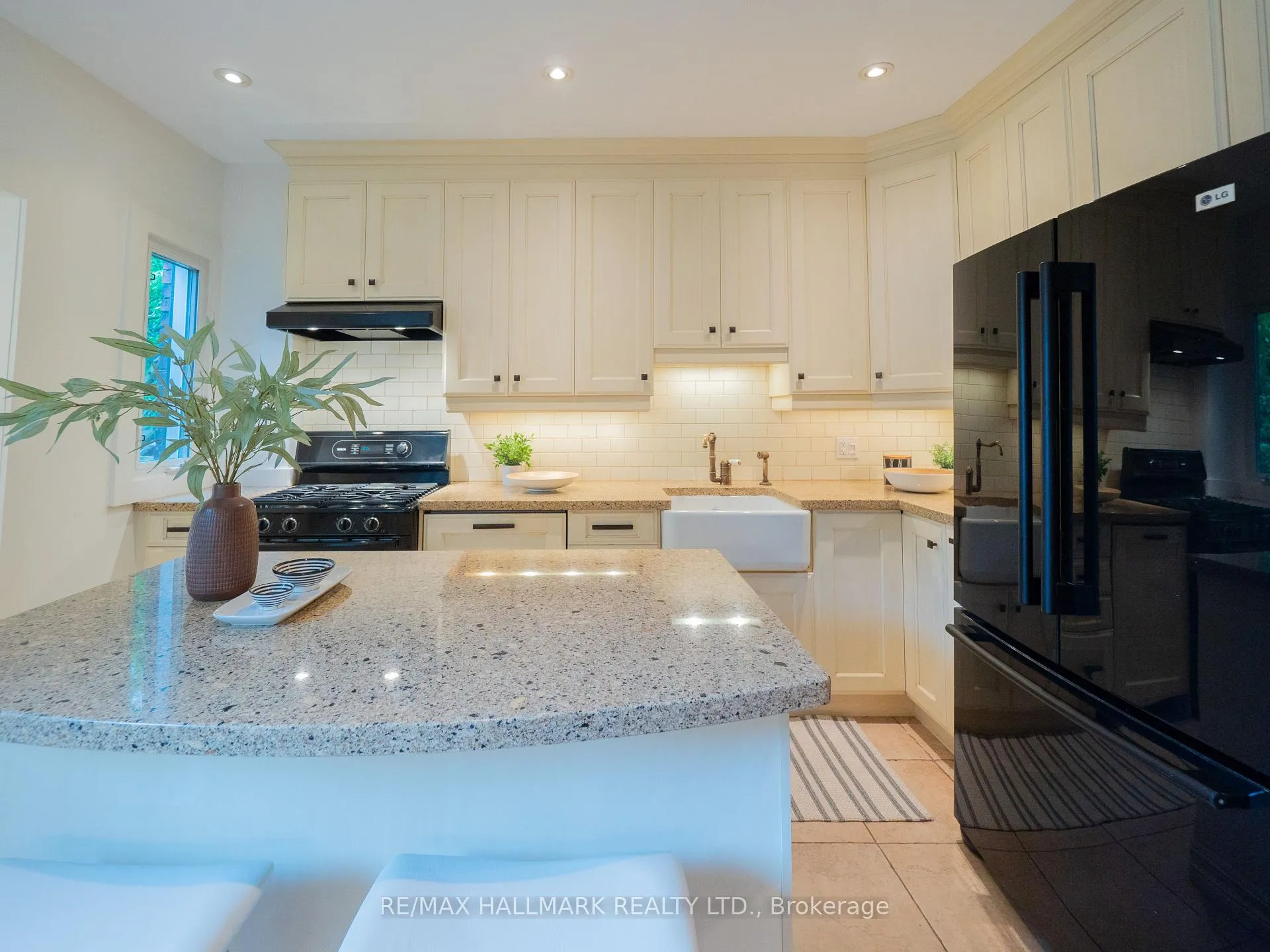 Photo 16 of 77 McGee Street, Toronto, South Riverdale — HOMEH