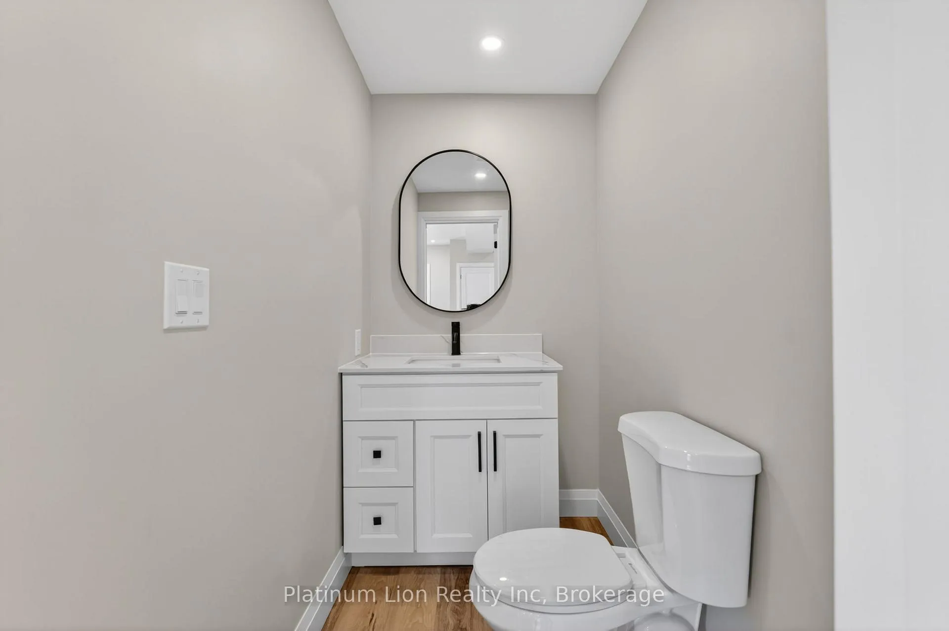 Photo 16 of 20 Avenue Place, Welland, Welland Downtown — HOMEH
