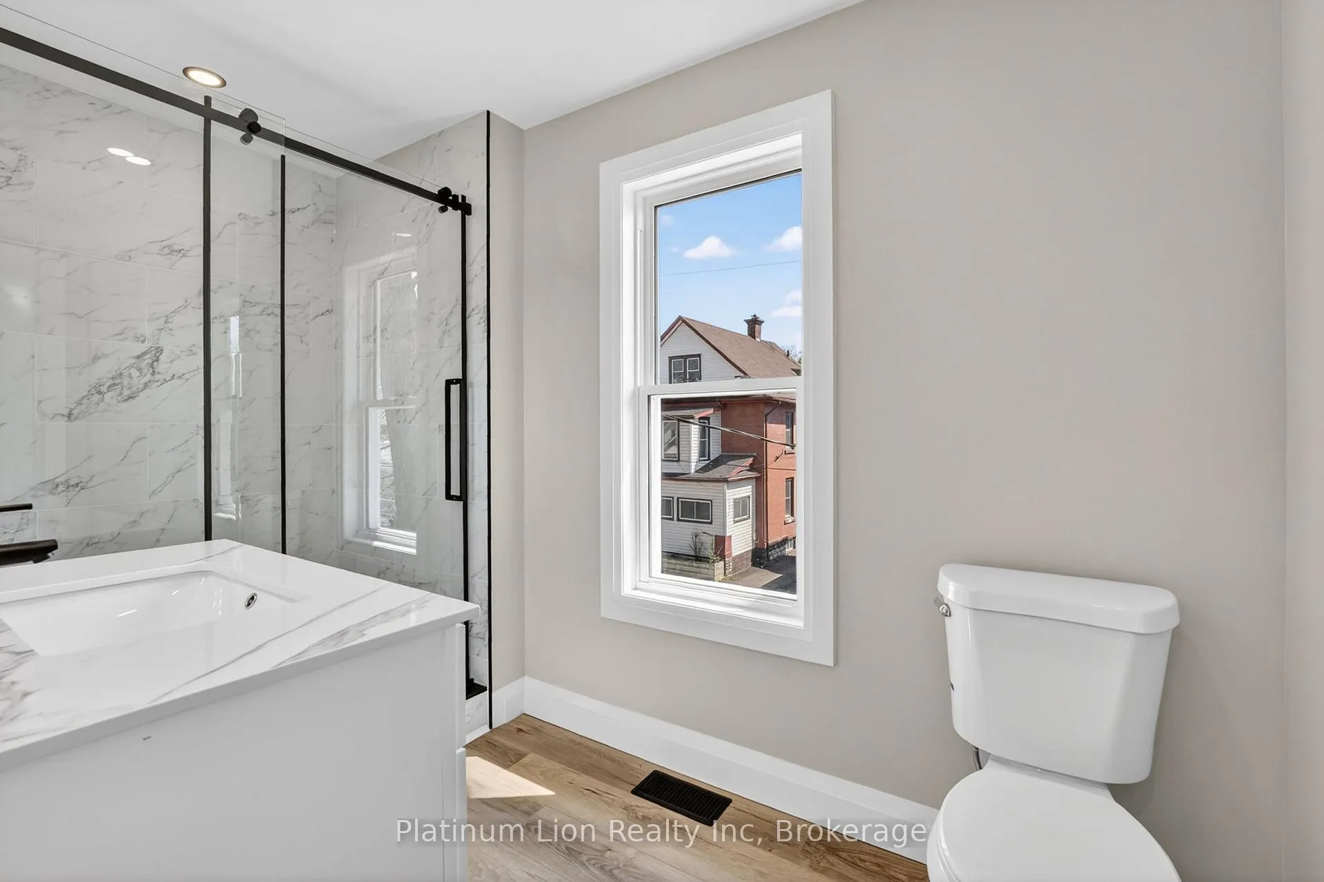 Photo 28 of 20 Avenue Place, Welland, Welland Downtown — HOMEH