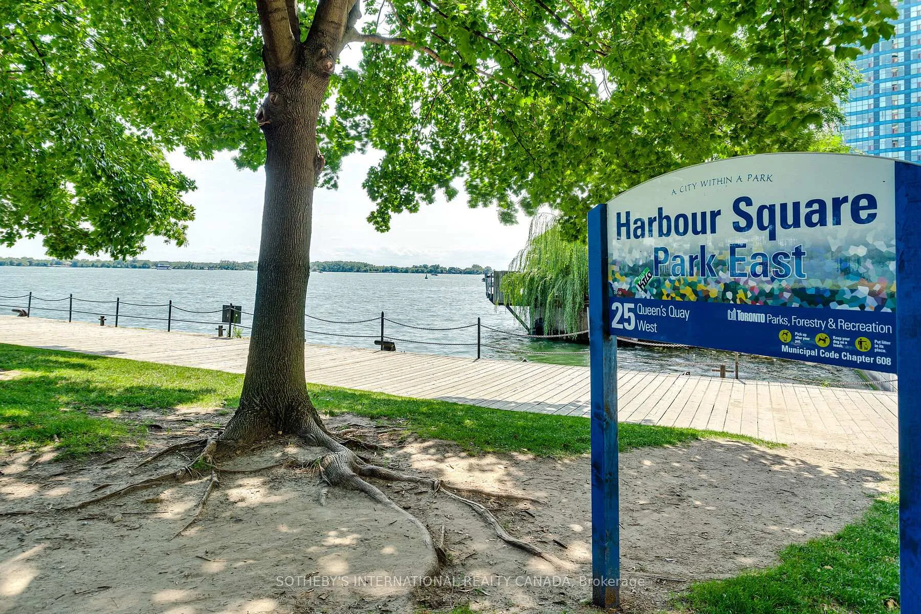 Photo 12 of Unit 838, 33 Harbour Square, Toronto, Waterfront Communities — HOMEH