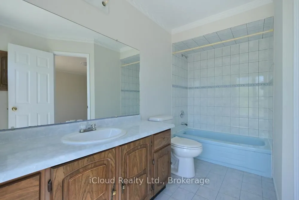 Photo 28 of 114 Kenpark Avenue, Brampton, Snelgrove — HOMEH
