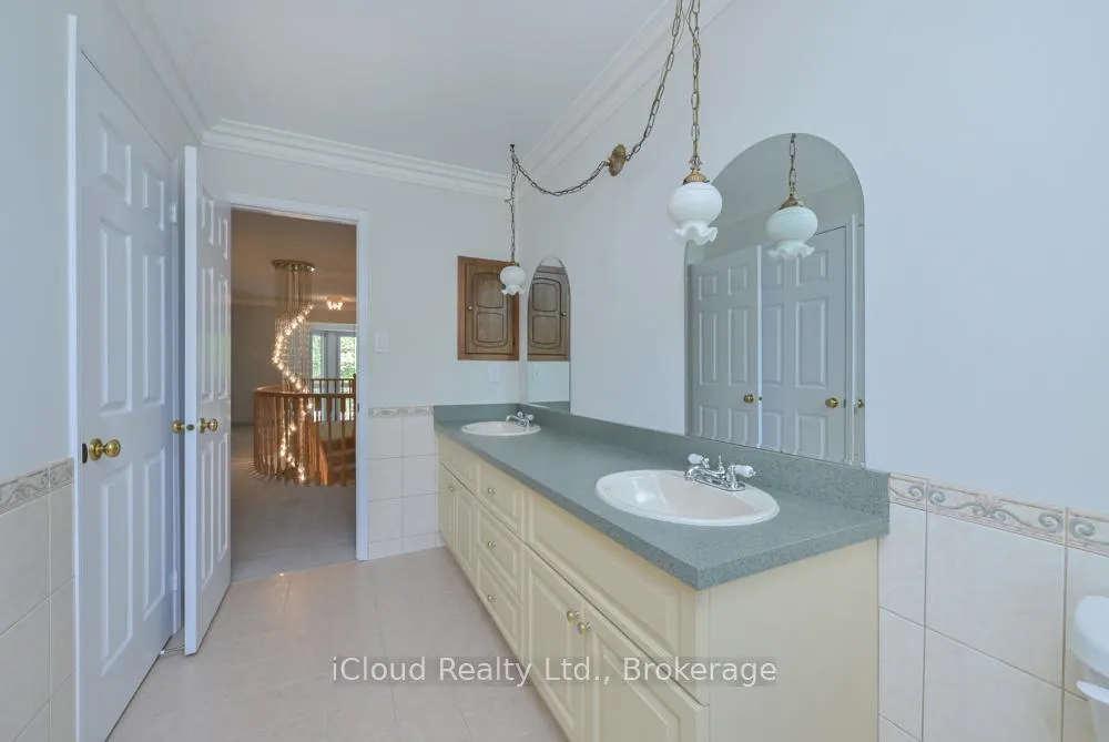 Photo 31 of 114 Kenpark Avenue, Brampton, Snelgrove — HOMEH