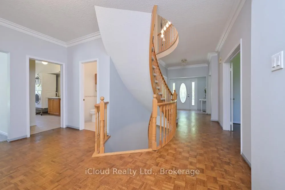 Photo 33 of 114 Kenpark Avenue, Brampton, Snelgrove — HOMEH