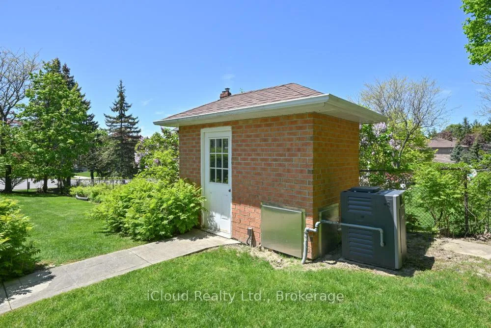 Photo 39 of 114 Kenpark Avenue, Brampton, Snelgrove — HOMEH
