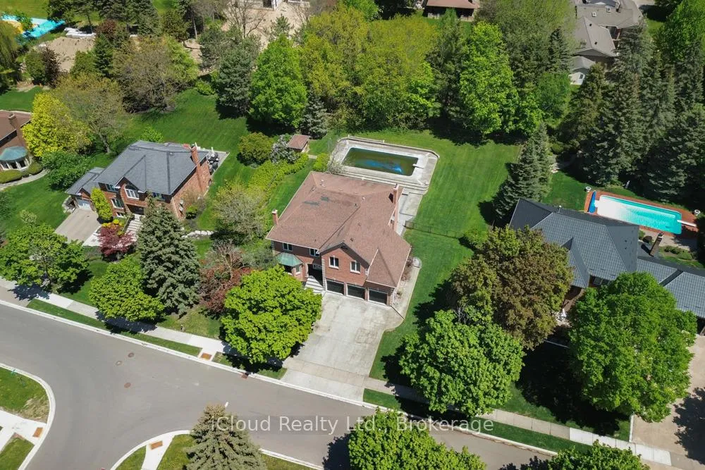 Photo 42 of 114 Kenpark Avenue, Brampton, Snelgrove — HOMEH