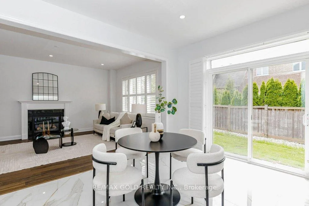 Photo 22 of 132 Mcknight Avenue, Hamilton, Waterdown — HOMEH