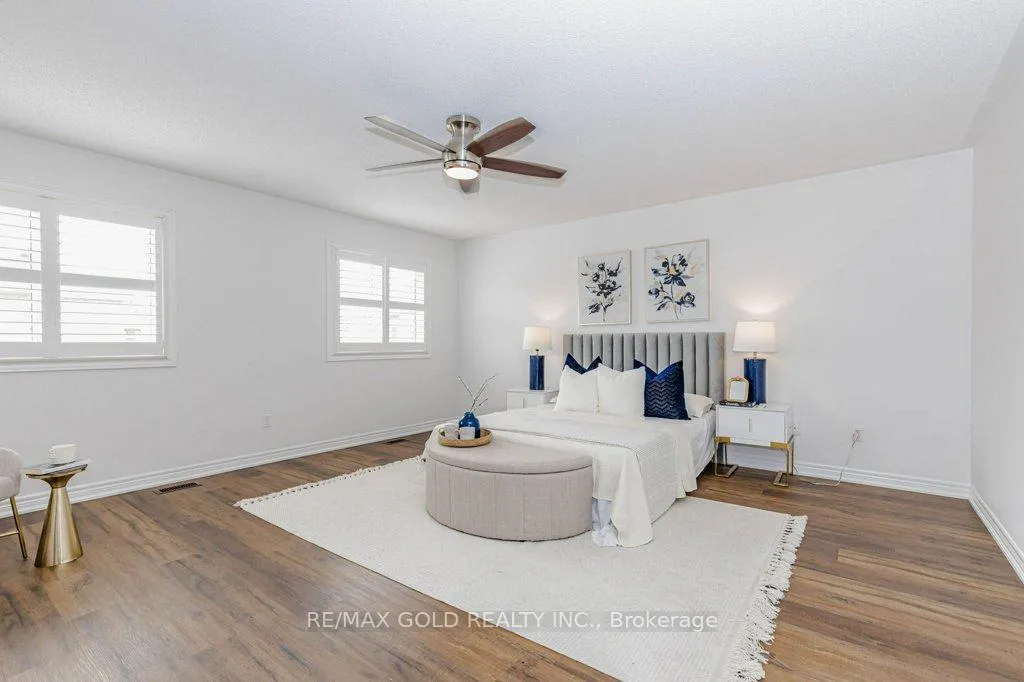 Photo 34 of 132 Mcknight Avenue, Hamilton, Waterdown — HOMEH