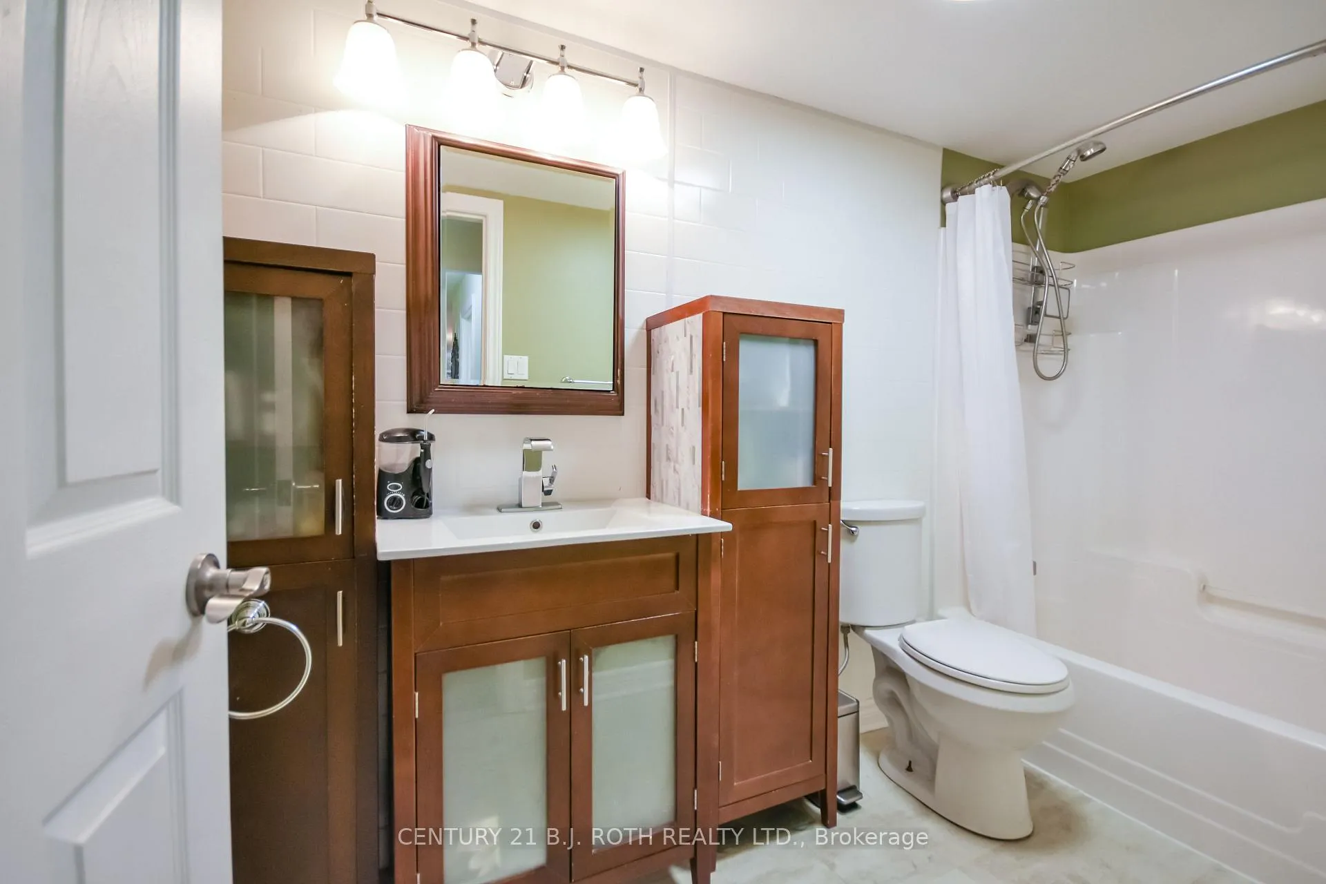 Photo 17 of Unit 114, 49 Jacobs Terrace, Barrie, Allandale — HOMEH
