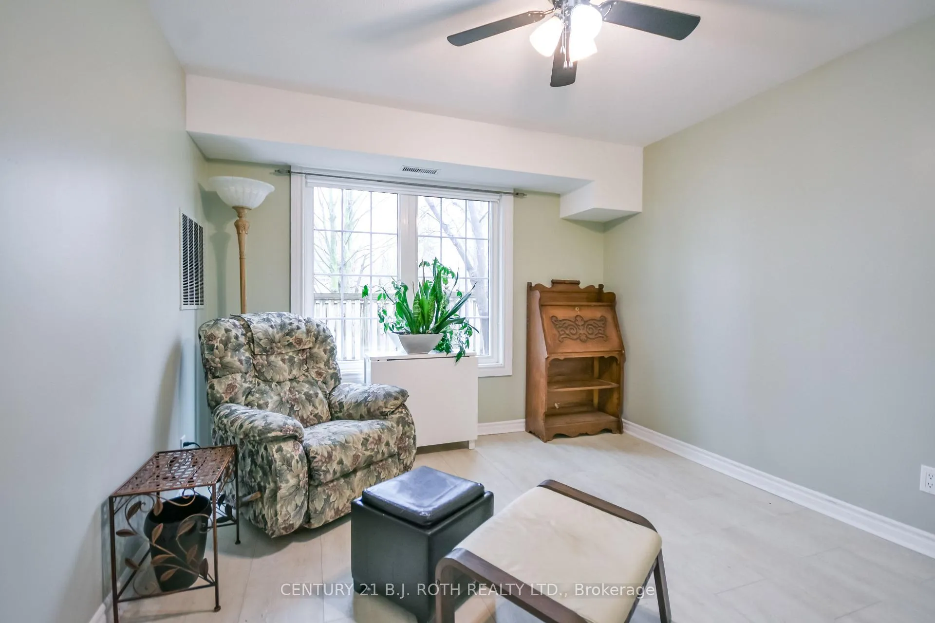 Photo 20 of Unit 114, 49 Jacobs Terrace, Barrie, Allandale — HOMEH