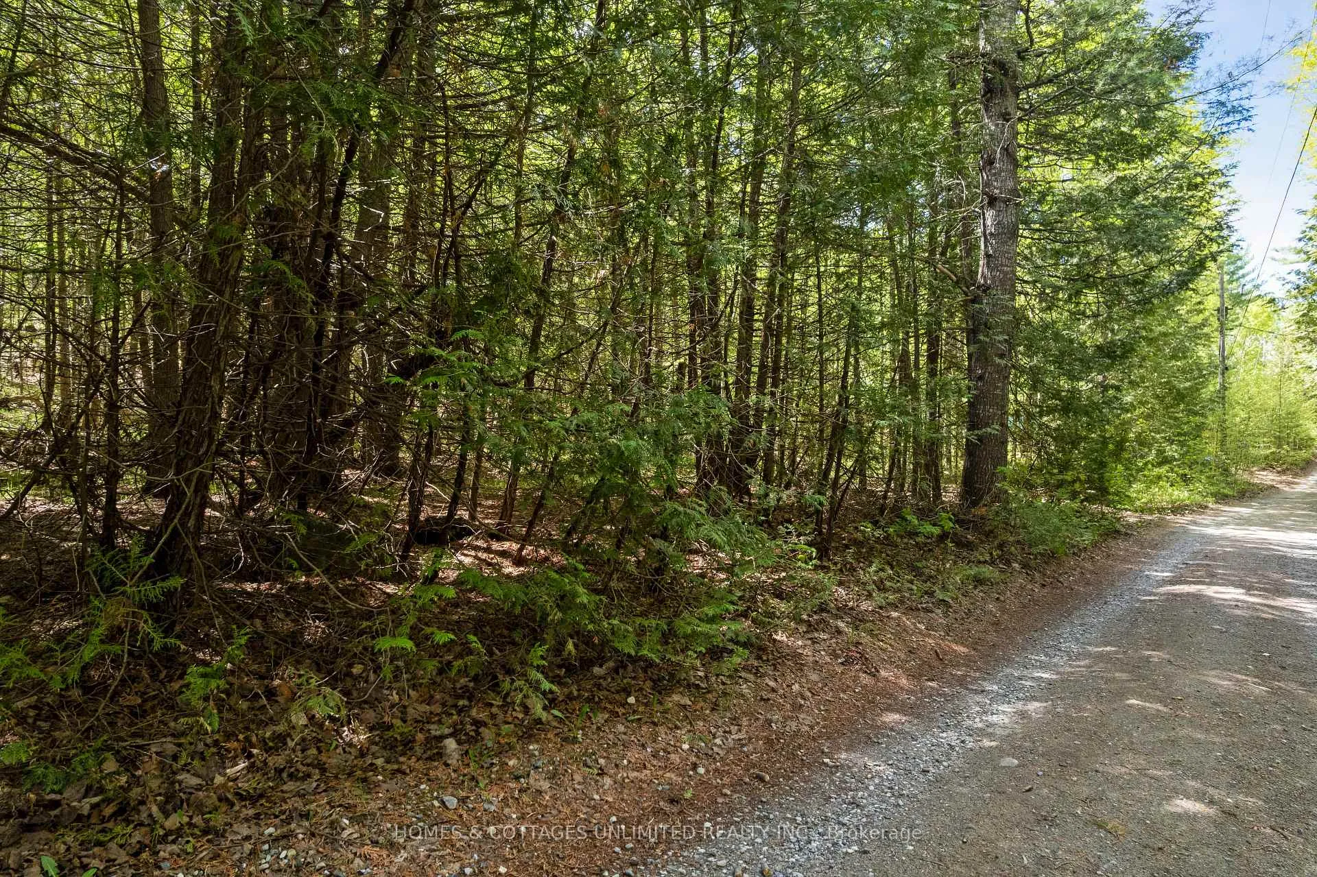 Photo 7 of 1039 Young Lane, Frontenac, Frontenac North — HOMEH