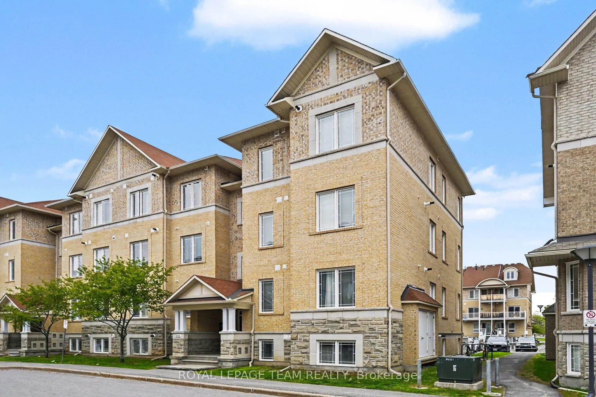 Photo of Unit 1, 304 Paseo Private