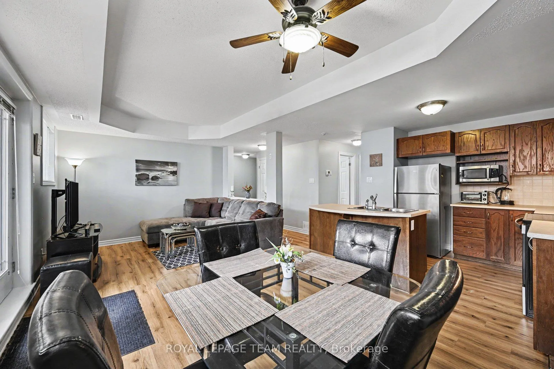Photo 6 of Unit 1, 304 Paseo Private, Ottawa, Centrepointe — HOMEH