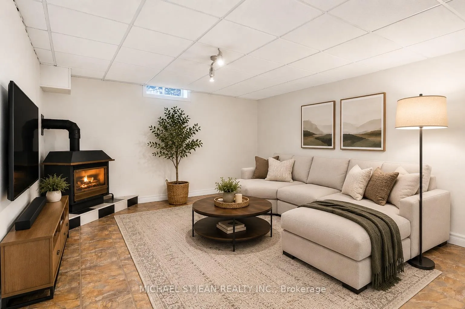 Photo 27 of 144 Bellingham Drive, Hamilton, Lawfield — HOMEH