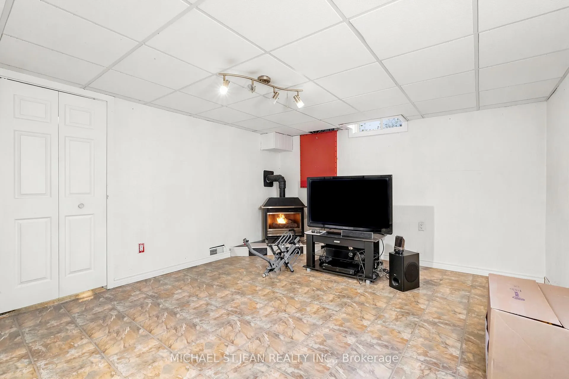 Photo 28 of 144 Bellingham Drive, Hamilton, Lawfield — HOMEH