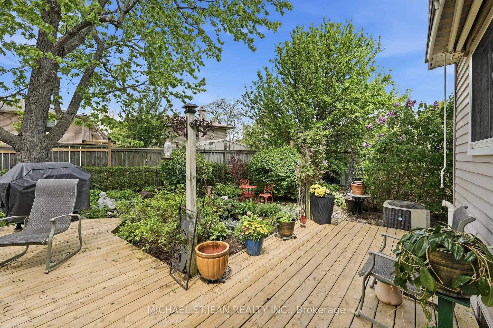 Photo 31 of 144 Bellingham Drive, Hamilton, Lawfield — HOMEH