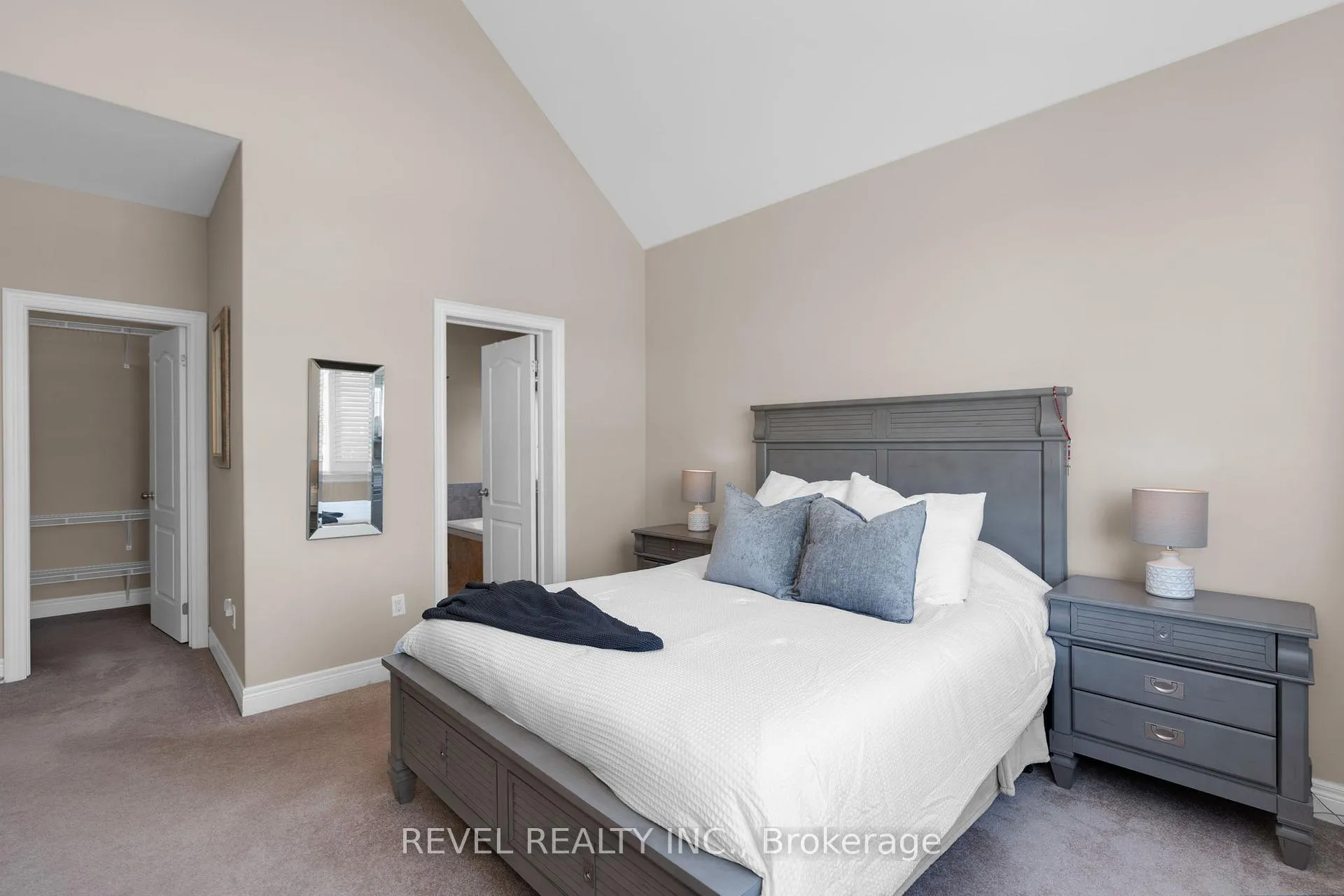 Photo 15 of 3123 Stone Ridge Boulevard, Orillia — HOMEH