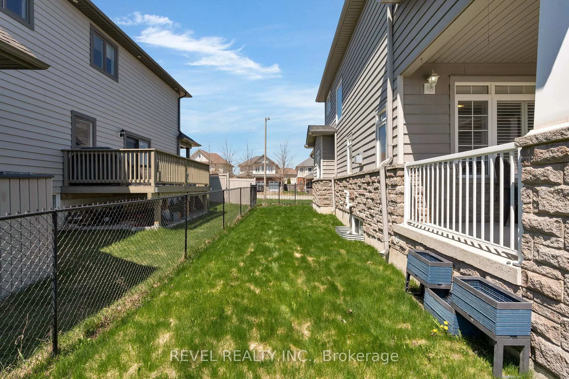 Photo 27 of 3123 Stone Ridge Boulevard, Orillia — HOMEH