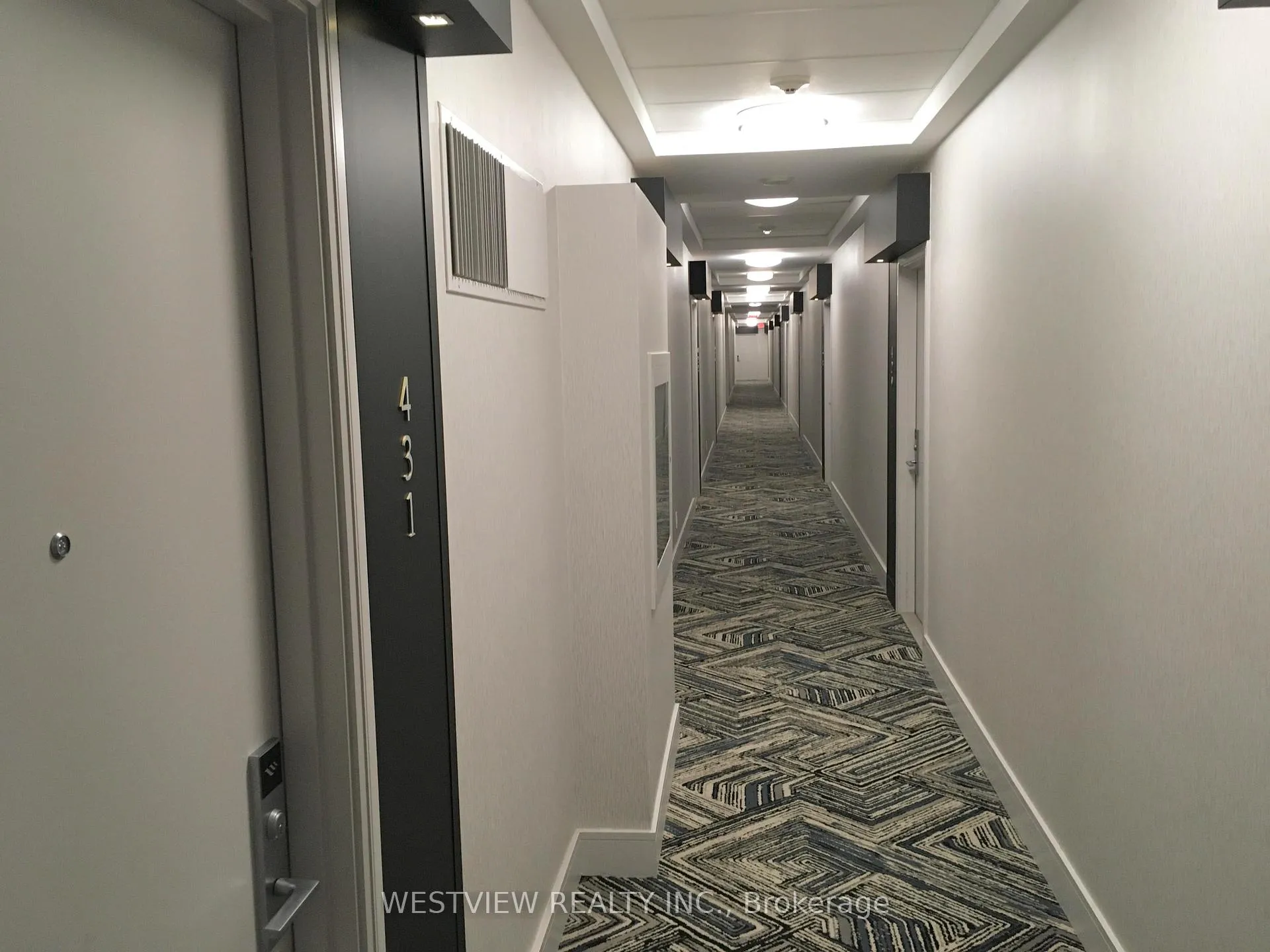 Photo 5 of Unit 431, 80 Marine Parade Drive, Etobicoke, Mimico — HOMEH