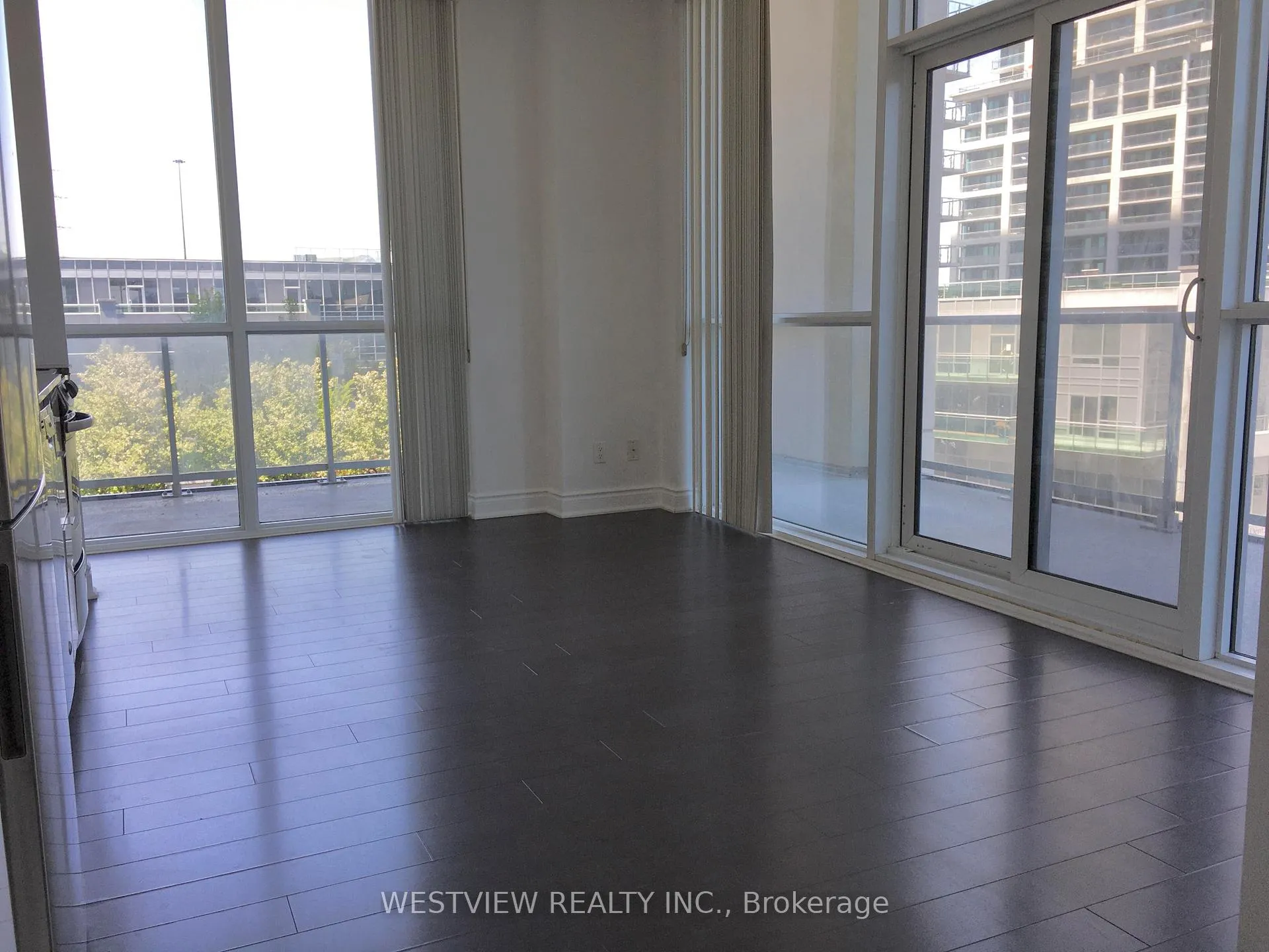 Photo 6 of Unit 431, 80 Marine Parade Drive, Etobicoke, Mimico — HOMEH