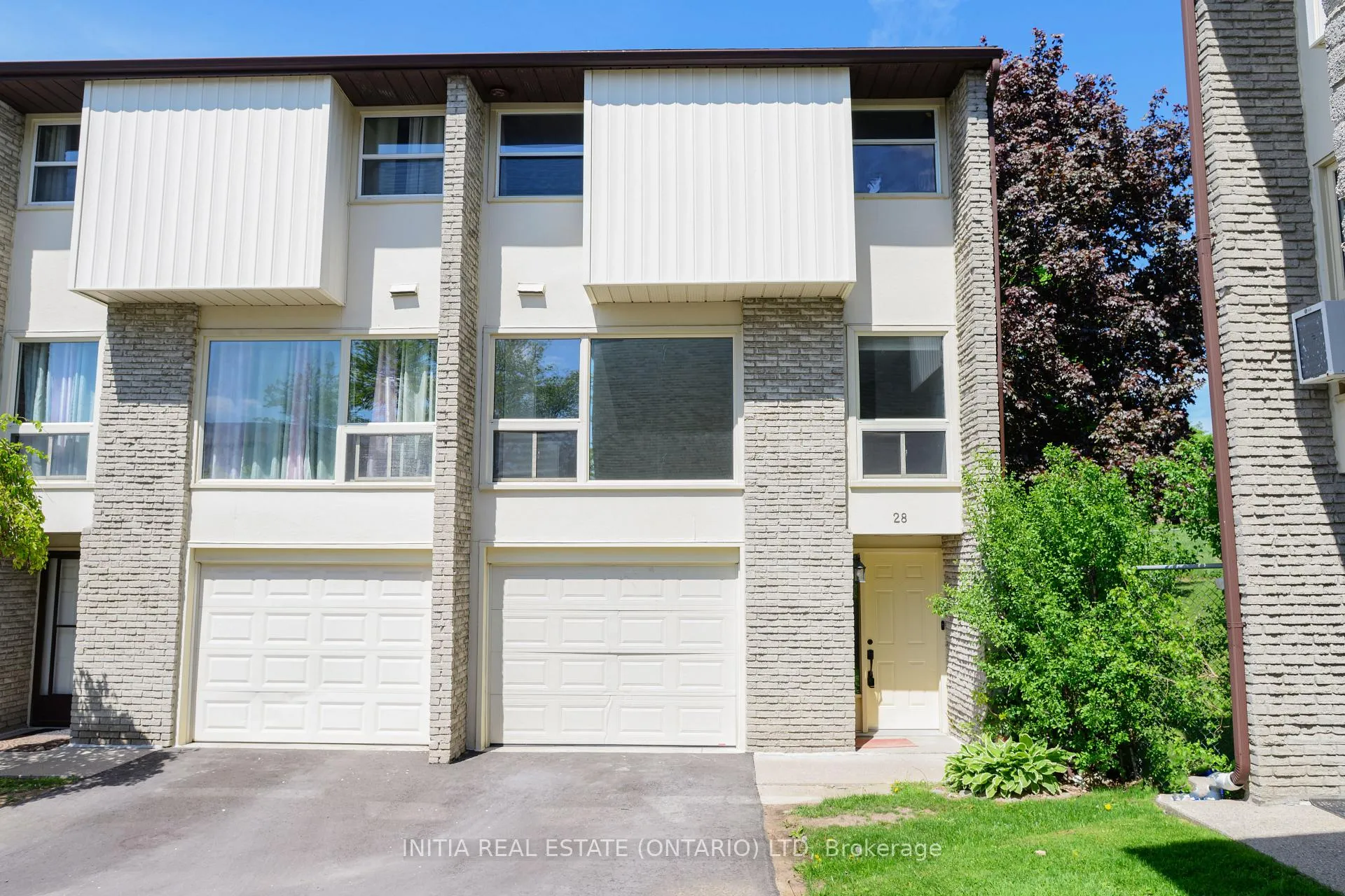 Photo 1 of 28 Chiddington Gate S, London, South R — HOMEH