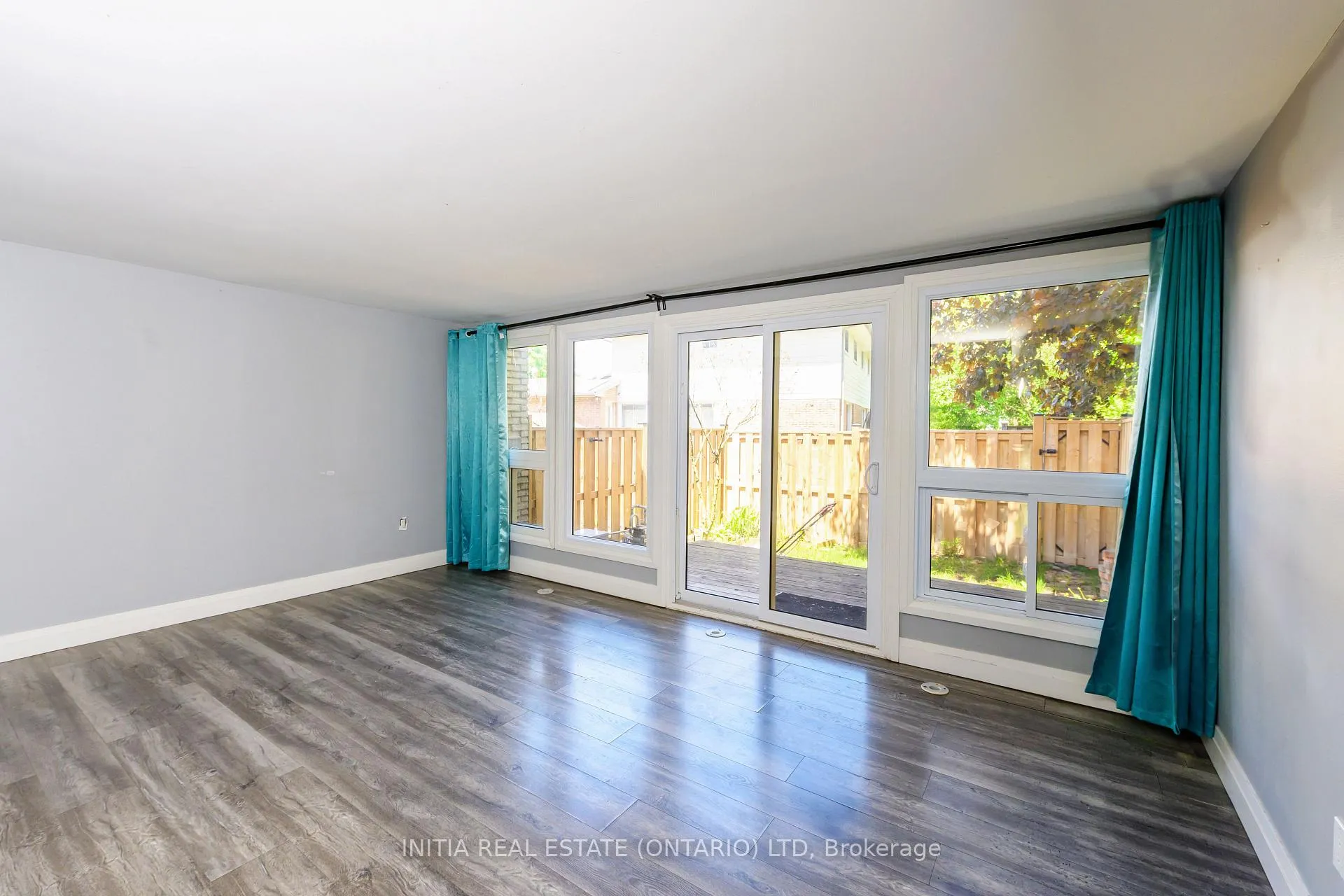 Photo 9 of 28 Chiddington Gate S, London, South R — HOMEH