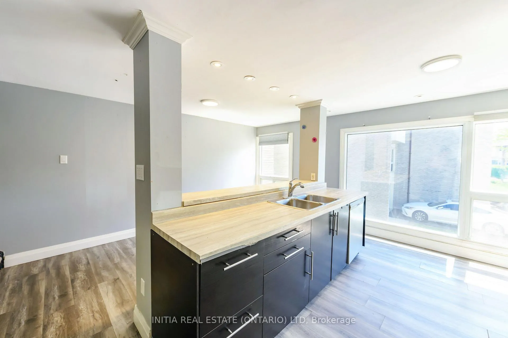 Photo 19 of 28 Chiddington Gate S, London, South R — HOMEH