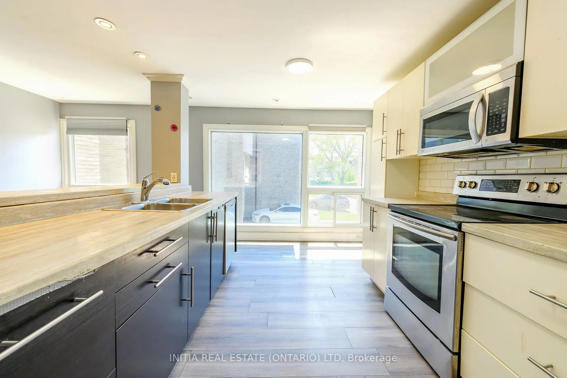 Photo 22 of 28 Chiddington Gate S, London, South R — HOMEH