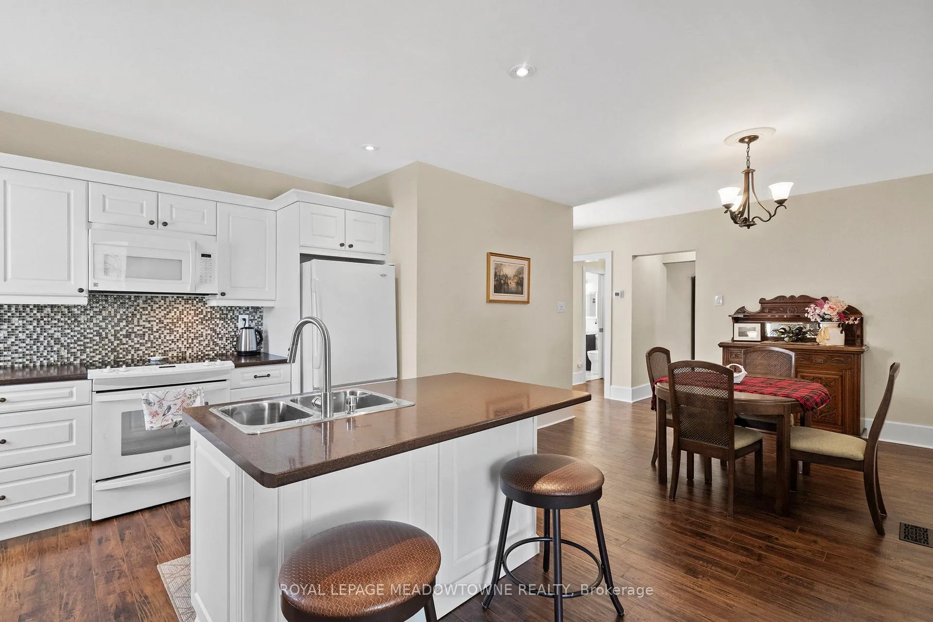 Photo 6 of 272 Pine Street, Milton, Old Milton — HOMEH