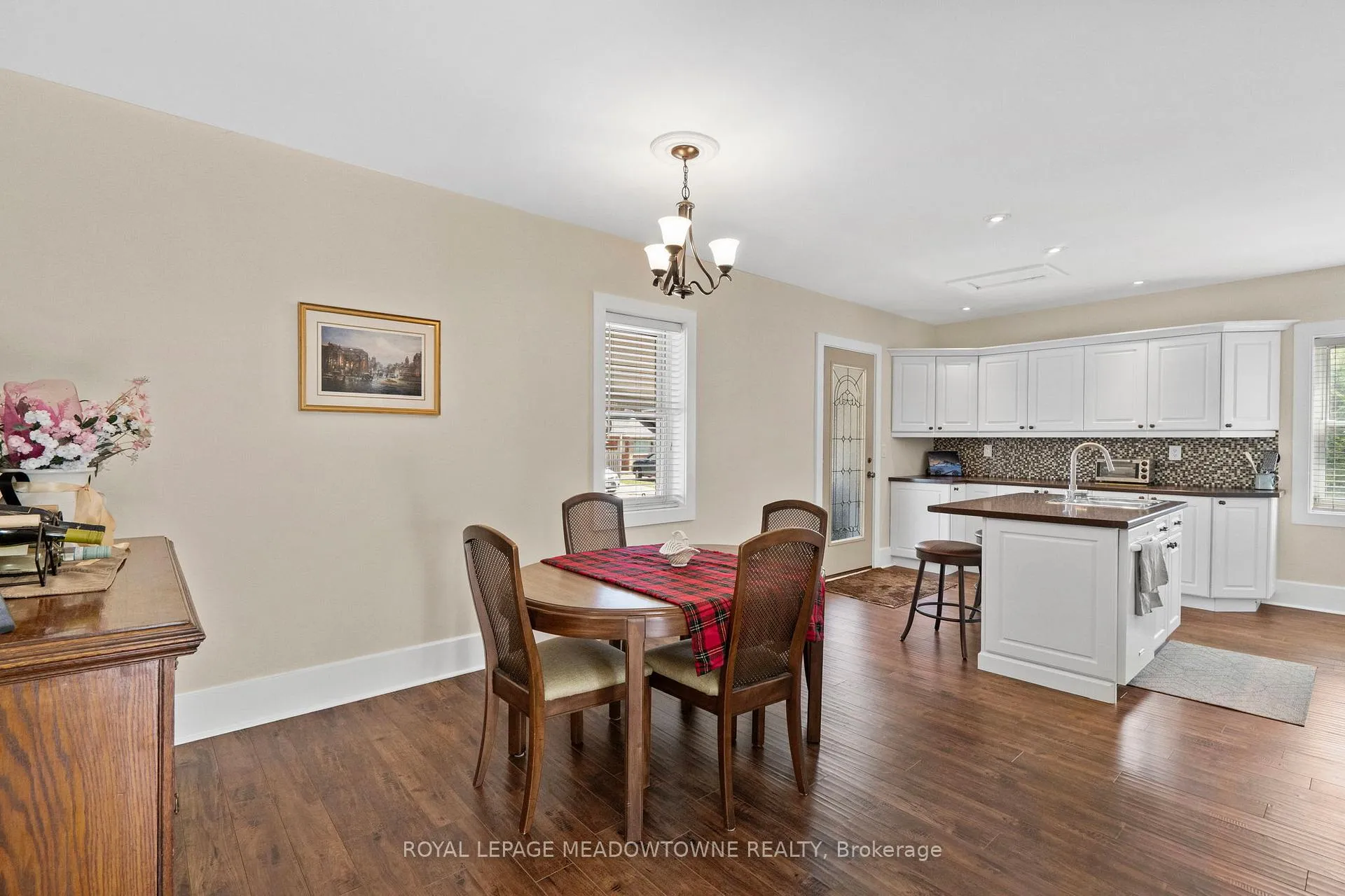 Photo 8 of 272 Pine Street, Milton, Old Milton — HOMEH