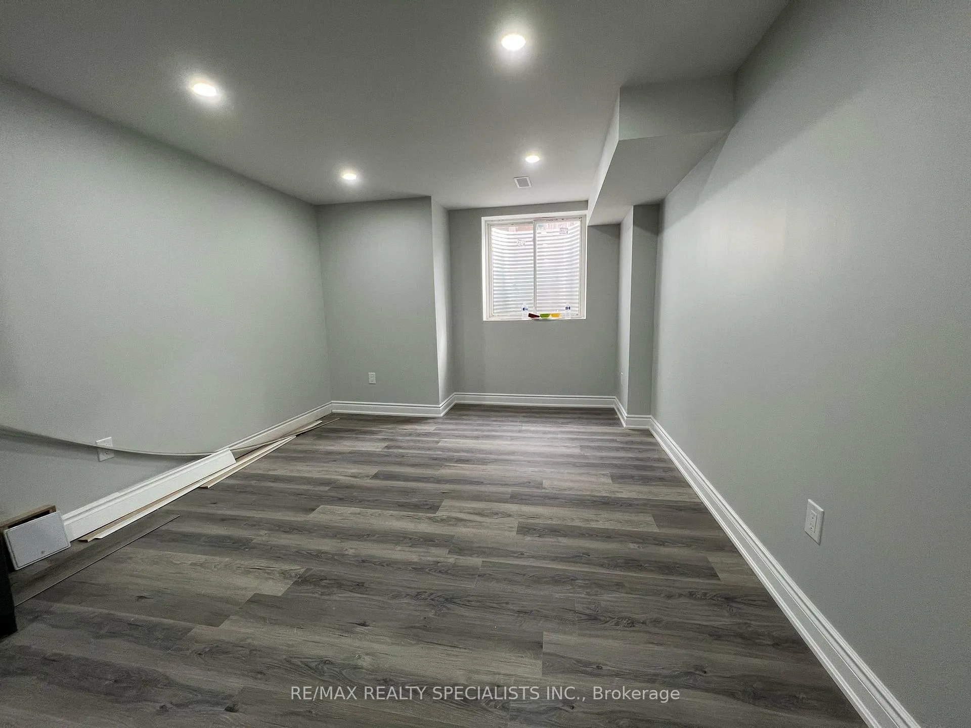 Photo 6 of Unit BSMT, 88 Natronia Trail, Brampton, Bram East — HOMEH