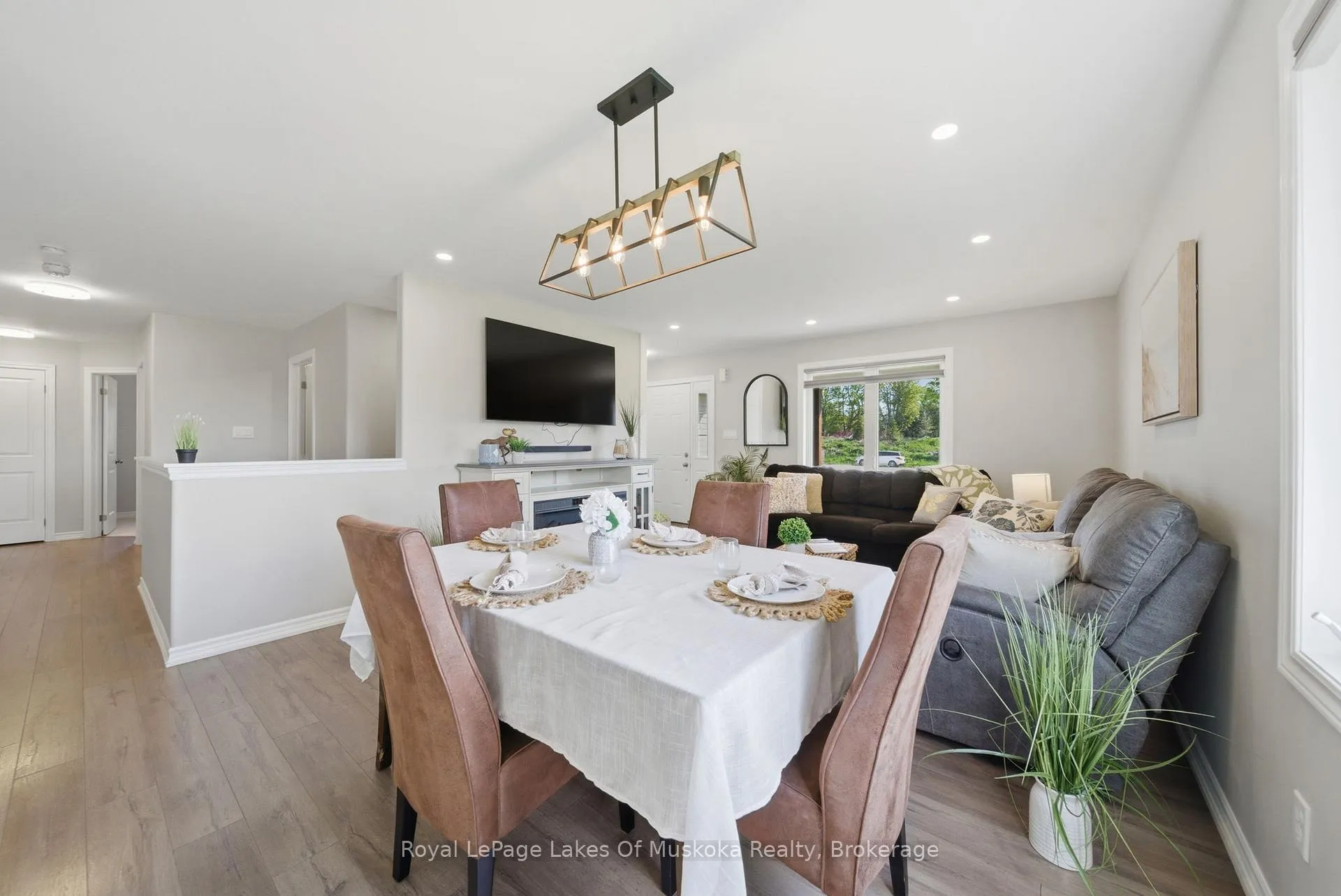 Photo 13 of 4 Keyzer Drive, Oro-Medonte, Warminster — HOMEH