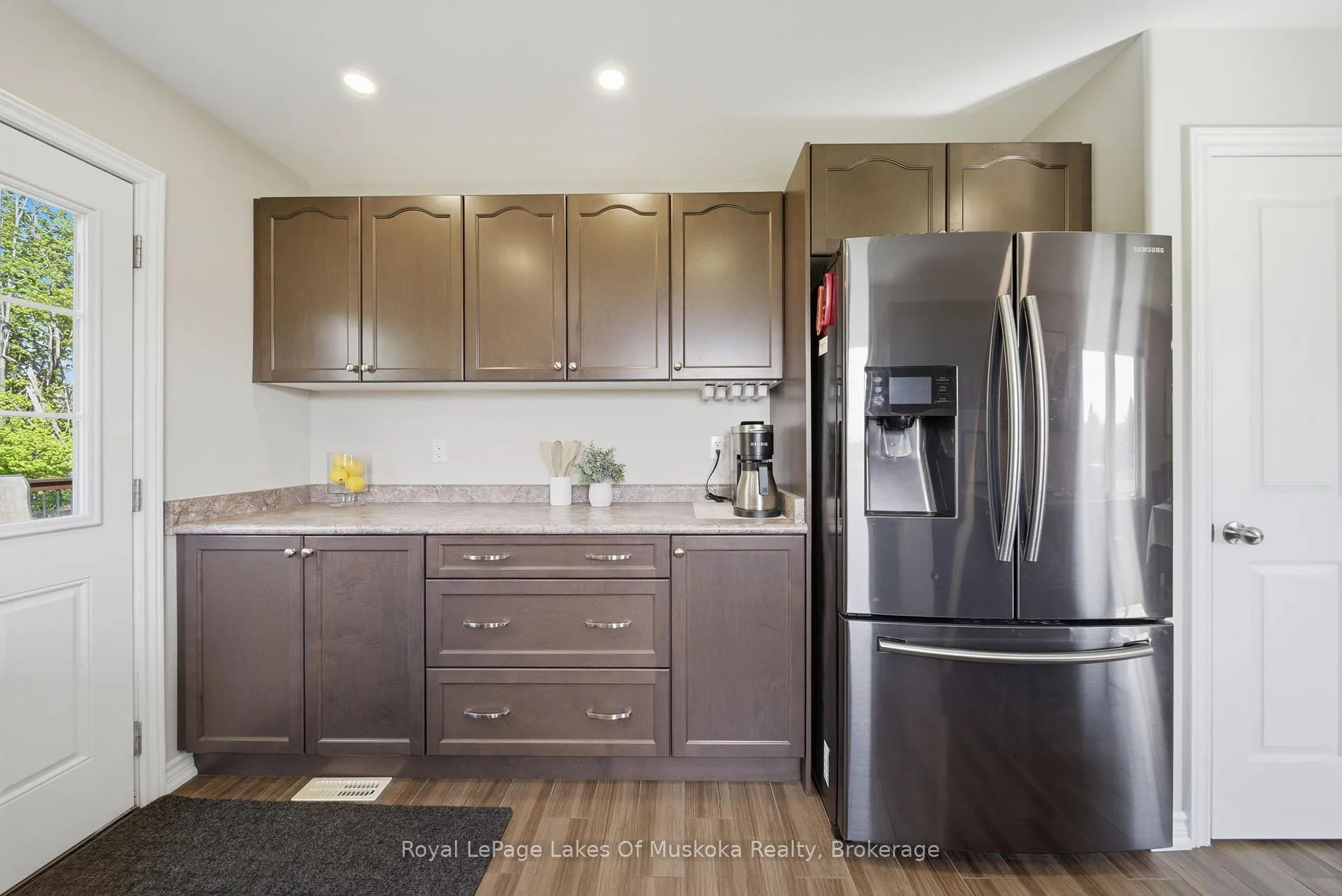 Photo 16 of 4 Keyzer Drive, Oro-Medonte, Warminster — HOMEH
