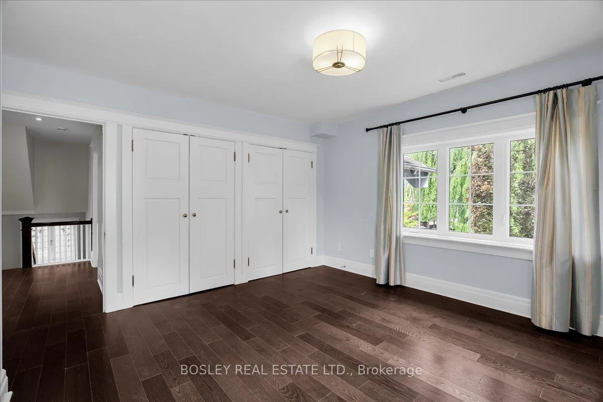 Photo 19 of 3 Shorncliffe Avenue, Toronto, Casa Loma — HOMEH