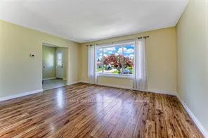 Photo 10 of 37 Gottscheer Court, Kitchener, Southdale — HOMEH