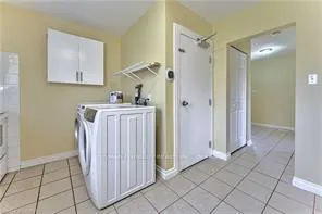 Photo 16 of 37 Gottscheer Court, Kitchener, Southdale — HOMEH