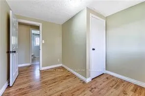 Photo 25 of 37 Gottscheer Court, Kitchener, Southdale — HOMEH